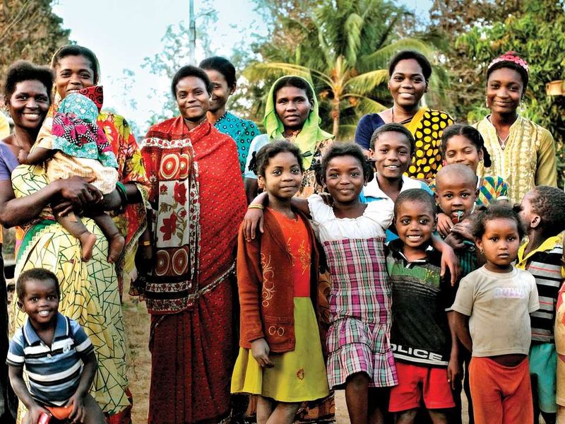President Droupadi Murmu met members of Gujarat’s Siddi Particularly Vulnerable Tribal Groups (PVTGs) community and praised their 72% literacy rate as a sign of social progress. 